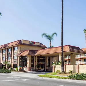 Super 8 By Wyndham Anaheim/disneyland Drive Hotel Anaheim